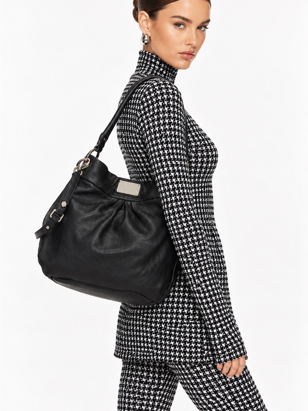 MARC BY MARC JACOBS Black Leather Shoulder Bag with Silver Plaque